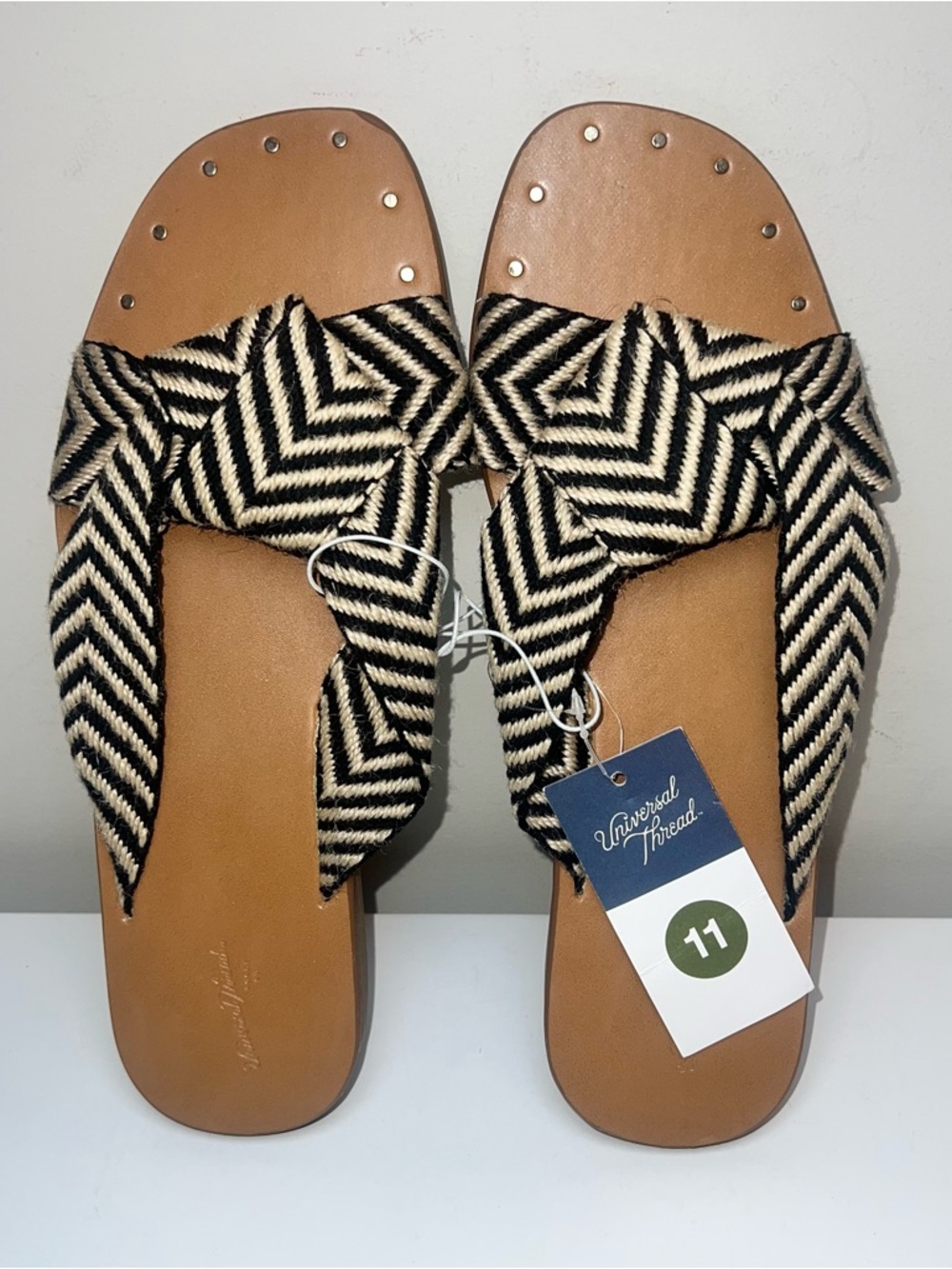 Universal Thread Braided Knot Slide Flat Sandals in Black and Cream